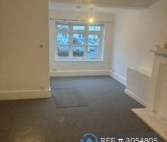 2 bedroom end of terrace house to rent - Photo 2
