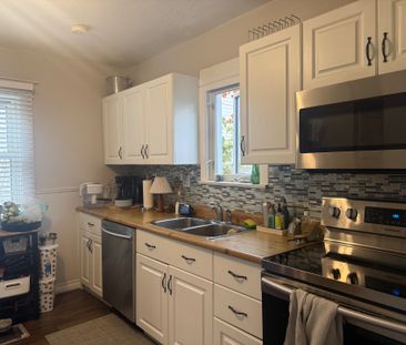 For Lease - 5715 Highland Avenue Unit# UPPER UNIT, Niagara Falls, O... - Photo 3