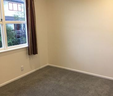 Large 4-bedroom, 2 bathrooms house for big family - Photo 6