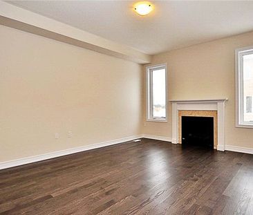 For Lease - 4 Applegate Drive, East Gwillimbury, Ontario - Photo 5