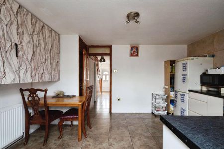 5 bedroom terraced house to rent - Photo 3