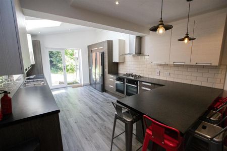 6 bedroom house to rent - Photo 5