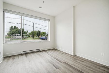 Appartement à louer - Laval (Chomedey) (Place Renaud) - Photo 4