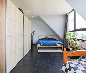 Ruime duplex met 2 slpks en groot terras - Photo 4