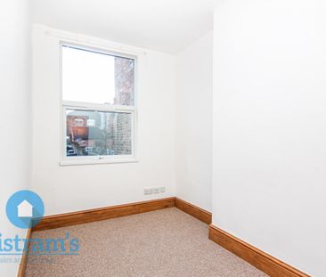 3 bed Mid Terraced House for Rent - Photo 6