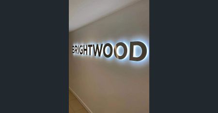 Popular 1 Bedroom 1 study apartment Available Now - Photo 4