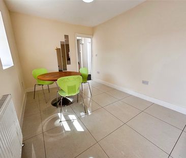 Thorney Mill Road, Iver, Buckinghamshire, SL0 - Photo 5