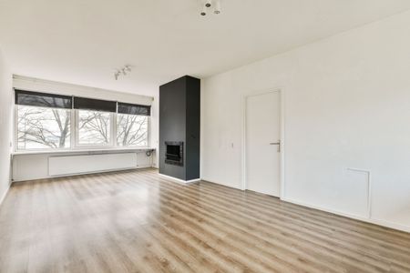 Appartement te huur: De Ruijterkade 10-2 1013 AA Amsterdam - Photo 2
