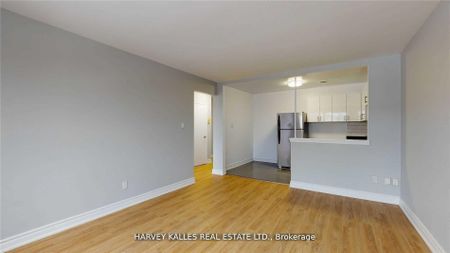 For Lease - 31 Clearview Heights Unit# 111, Toronto, Ontario - Photo 2