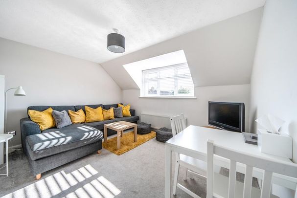 1 bedroom apartment to rent - Photo 1