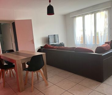 Location Appartement 2 pièces 48m² - Photo 2