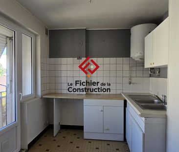Location Appartement 3 pièces 58m² LA TRONCHE 38700 - Photo 2