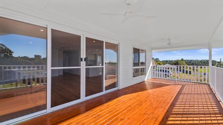 Brand new home on South Hill - Photo 5