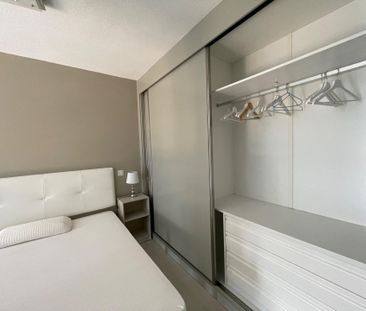 LOFT AMUEBLADO CON VISTAS DESPEJADAS AL SKYLINE DE MADRID – SANCHIN... - Photo 4