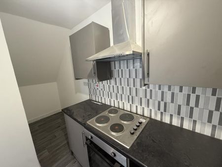 Studio to rent - Photo 5