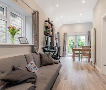 4 bedroom bungalow to rent - Photo 1