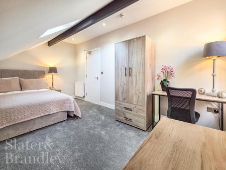 1 bedroom in a house share to rent - Photo 3