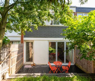 4 Bed Semi-Detached House, Swanwick Close, SW15 - Photo 5