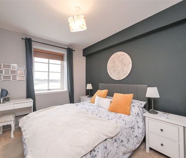 2 bedroom apartment to rent - Photo 6