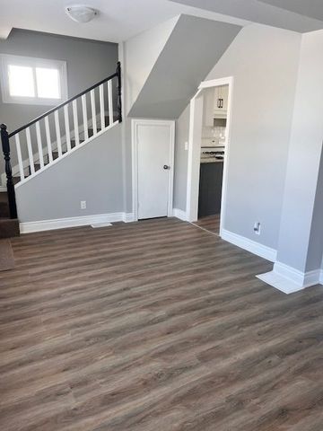 For Lease - 73 Oakwood Street, Port Colborne, Ontario - Photo 2