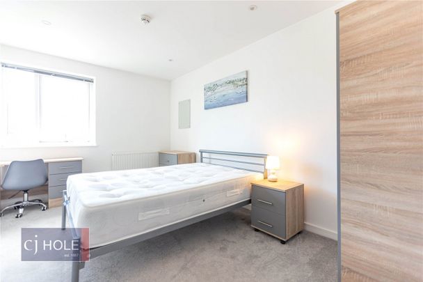 Filton Avenue, - Photo 1