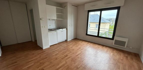 Location Appartement 1 pièce 25m² LAVAL 53000 - Photo 2