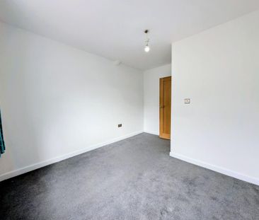 3 bedroom detached house to rent - Photo 6