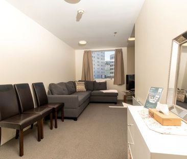 City Living at its best - Photo 4