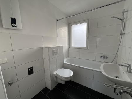 3.5-Zimmer-Wohnung mit Balkon in Moers-Hülsdonk mieten - Foto 3