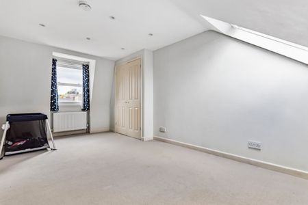 Montefiore Street, Battersea, London, SW8 - Photo 3