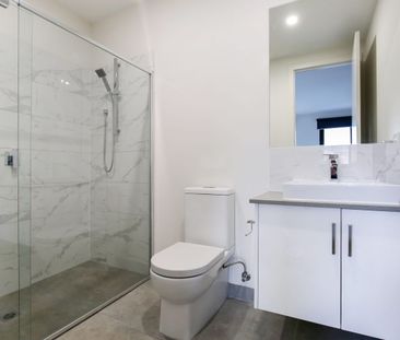 TOWNHOUSE LIVING IN THE HEART OF BULLEEN - Photo 5