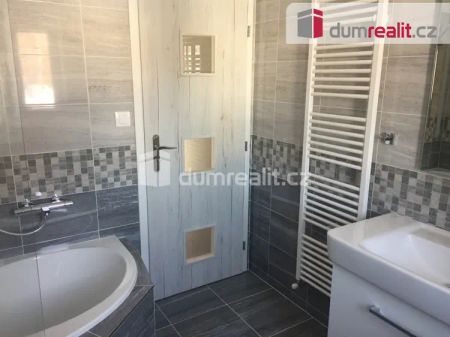 Pronájem bytu 2 + 1 ve Frenštátě pod Radhoštěm - Fotografie 2