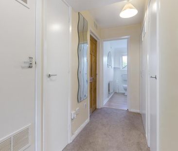 1 bedroom ground floor flat to rent - Photo 5