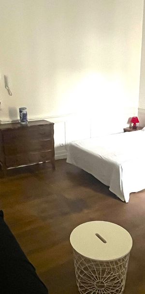 Location Appartement 1 pièce 26m² - Photo 1