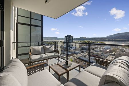 Luxury Fully Furnished Modern 1 Bed + Den (#1606) - Photo 5