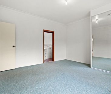 2/212 Terrigal Drive, Terrigal, NSW 2260 - Photo 6