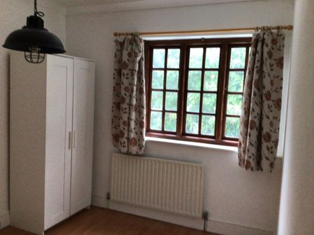 4 Bed Detached House, Guibal Road, SE12 - Photo 5