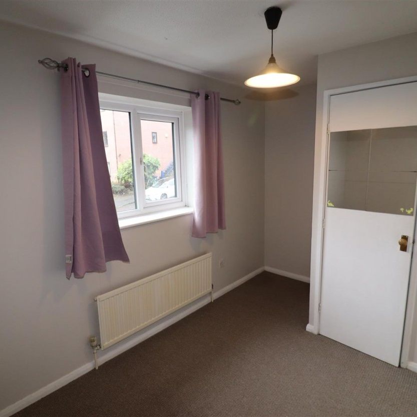 18569582 New Walls, Totterdown, Bristol, BS4 - Photo 1