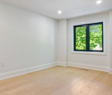 For Lease - 319 Beechfield Road Unit# Unit 2, Oakville, Ontario - Photo 5