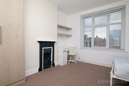 5 bedroom terraced house to rent - Photo 2