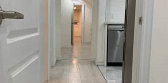 1 bedroom basement suite close to UofT $1400 - Photo 2