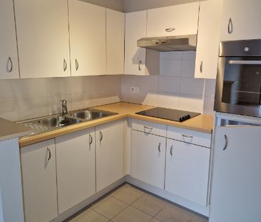 1/6 : Residentie DENDERHOF 2-slpk-app met terras + autostaanplaats - Foto 3