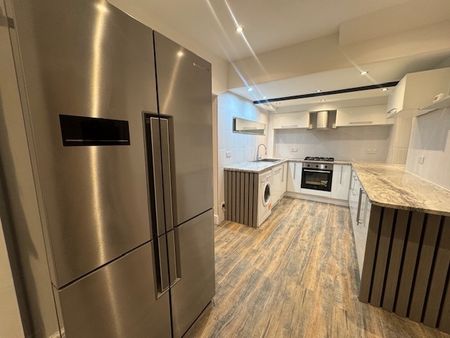 Hanbury Road, Bristol - Photo 5