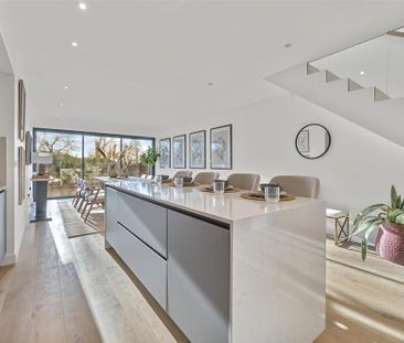 5 bedroom house to rent - Photo 2