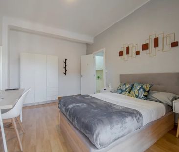 Calle de la Aviación Española, Madrid, Community of Madrid 28003 - Photo 6