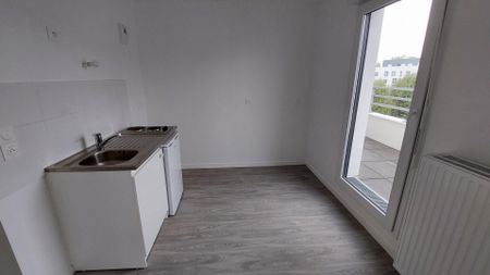 location Appartement T1 DE 34.47m² À VILLIERS LE BEL - Photo 2