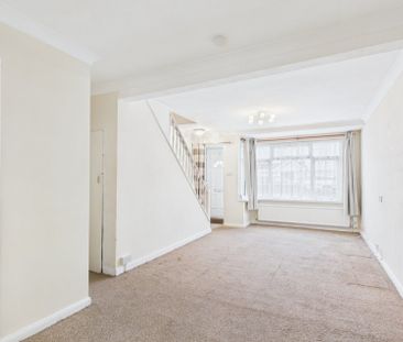 Ravensbourne Avenue, Stanwell, Staines-Upon-Thames,TW19 - Photo 1