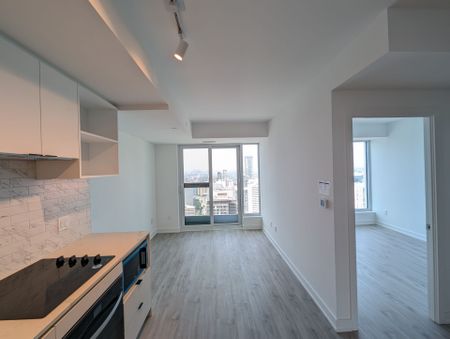 For Lease - 252 Church Street Unit# 5616, Toronto, Ontario - Photo 4