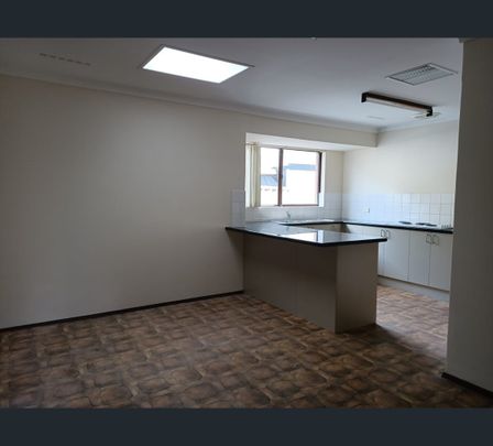 93 Dean road, Bateman, WA 6150 - Photo 1