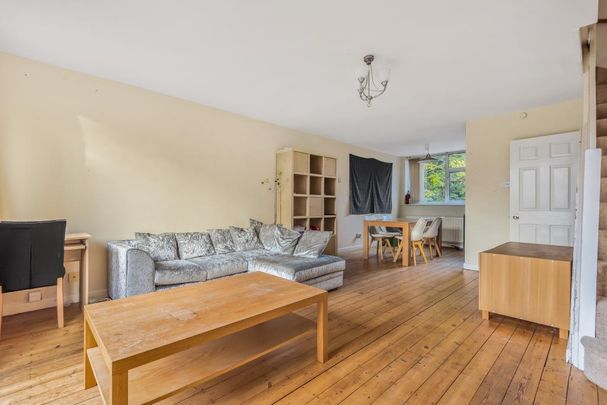 4 bedroom townhouse to rent - Photo 1